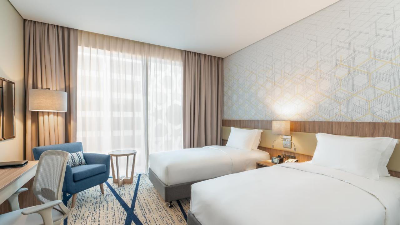 Holiday Inn & Suites Al Jubail By Ihg Al Fanatir Exterior foto